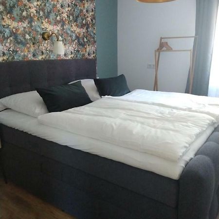 Hotel Am Stadion Vanino Cucina Italian Билефелд Екстериор снимка
