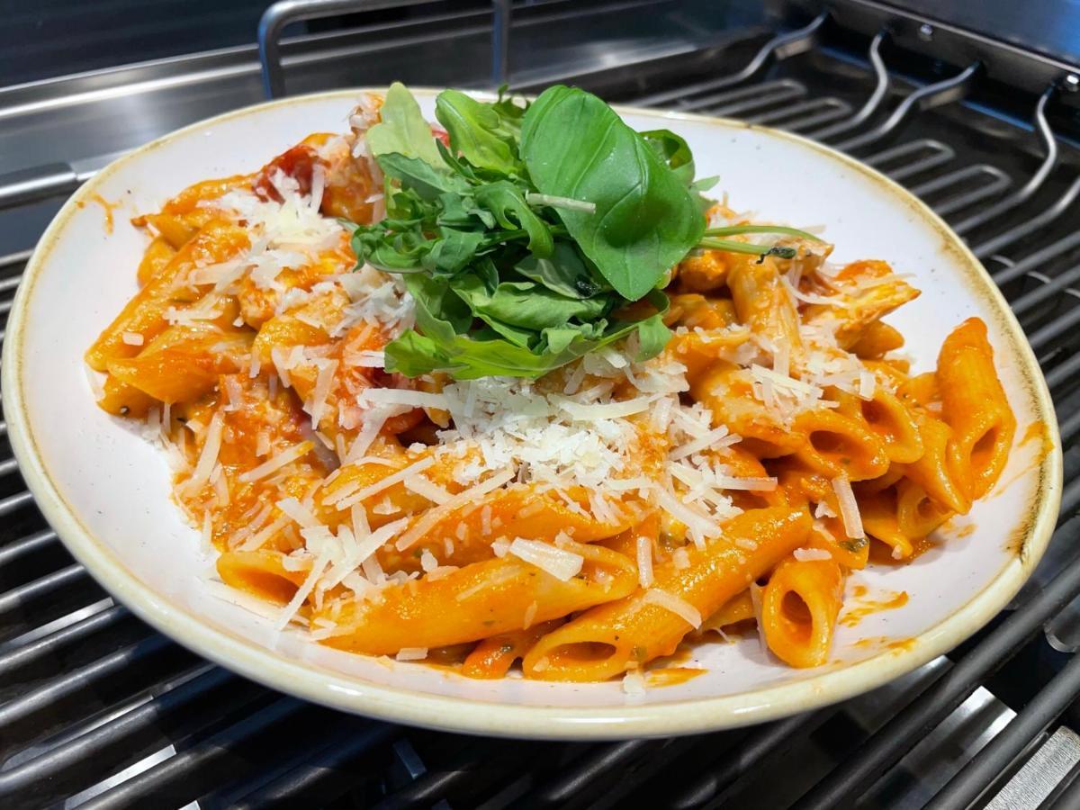 Hotel Am Stadion Vanino Cucina Italian Билефелд Екстериор снимка